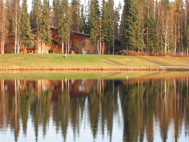 Beaver Lake Apartments & Suites in North Pole, AK - Building Photo - Building Photo