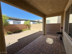 9326 Noble Sage Ave in Las Vegas, NV - Building Photo - Building Photo