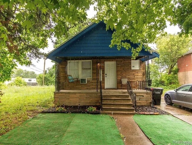 property at 15608 Wabash St