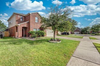 25951 Ravenside Dr in Katy, TX - Building Photo - Building Photo