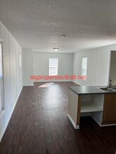 6 Boulder Heights Ln in Hendersonville, NC - Building Photo - Building Photo