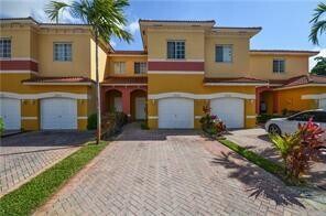 2958 NW 35th Ave in Lauderdale Lakes, FL - Building Photo