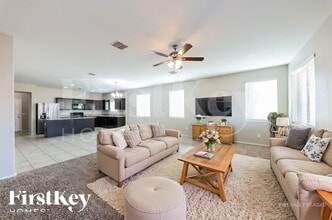 4936 S 238th Ln, Unit S-1102 in Buckeye, AZ - Foto de edificio - Building Photo