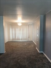 11 Dunlap Rd in Park Forest, IL - Building Photo - Building Photo