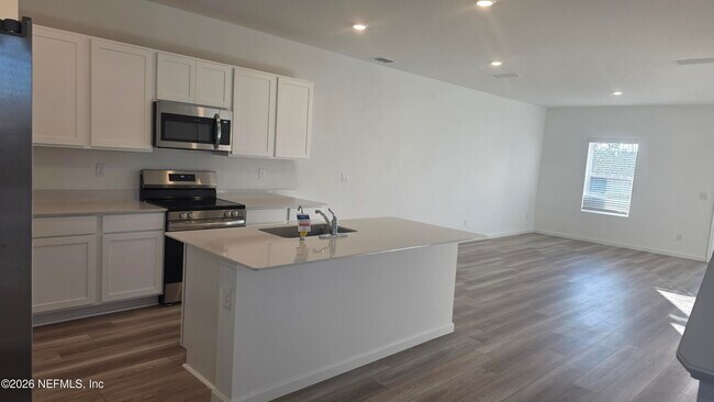 6916 Golden Monarch Ave in Jacksonville, FL - Building Photo - Building Photo