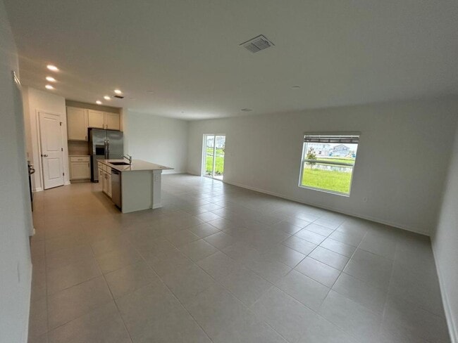 5686 Portico Pl in Kissimmee, FL - Building Photo - Building Photo