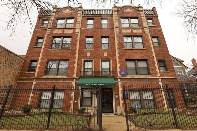 property at 4551 N Damen Ave