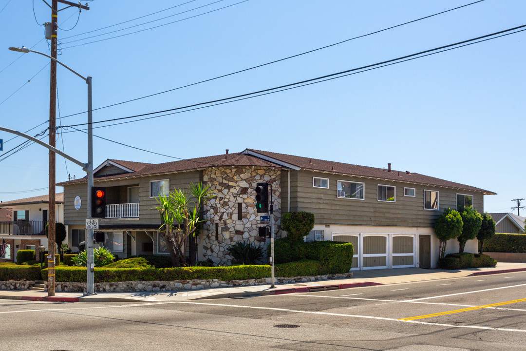 1445 W 9th St in San Pedro, CA - Building Photo