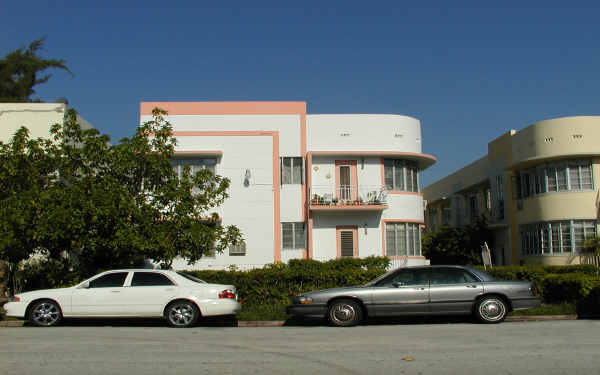 1124 Pennsylvania Ave in Miami Beach, FL - Building Photo - Building Photo