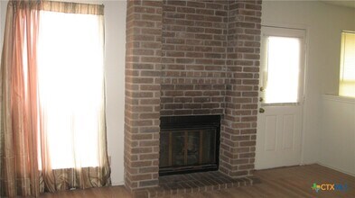 2111 Cimmaron Dr in Killeen, TX - Building Photo - Building Photo