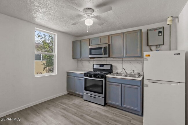 613 N Cebada St-Unit -B in El Paso, TX - Building Photo - Building Photo