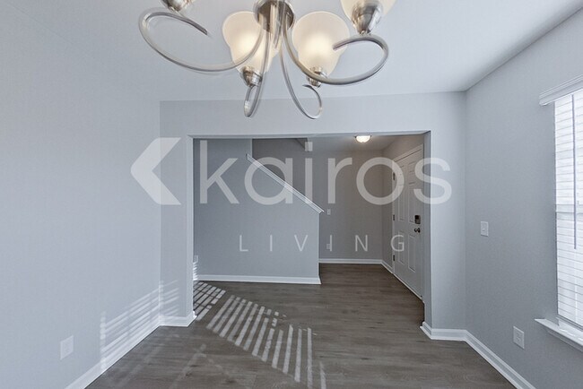 102 Ebenezer Blf Wy in Springfield, GA - Foto de edificio - Building Photo