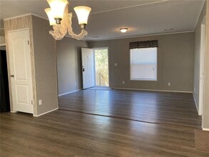 932 SE 40th Pl in Melrose, FL - Building Photo - Building Photo