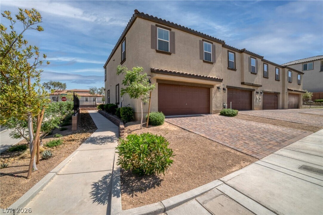 1314 Arcadia Rim Pl in Henderson, NV - Building Photo