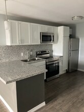 2109 Kerria Ave in McAllen, TX - Building Photo - Building Photo