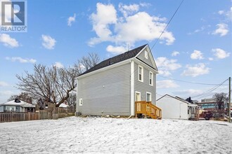 400 Upper Sherman Ave in Hamilton, ON - Building Photo - Building Photo