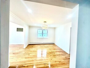 495 Kimball Ave in Yonkers, NY - Building Photo - Building Photo