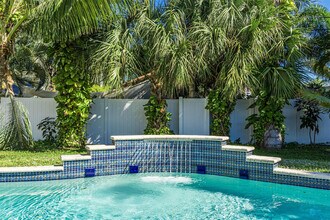 936 NE 26th Ave in Pompano Beach, FL - Building Photo - Building Photo