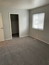 4709 Croftshire Dr, Unit 3A in Dayton, OH - Foto de edificio - Building Photo