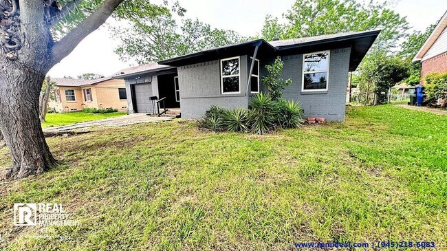 809 E Celeste Dr in Garland, TX - Building Photo - Building Photo