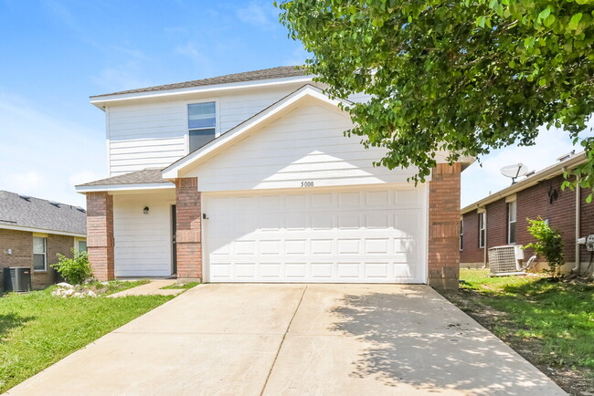 property at 7173 9th Hole Dr