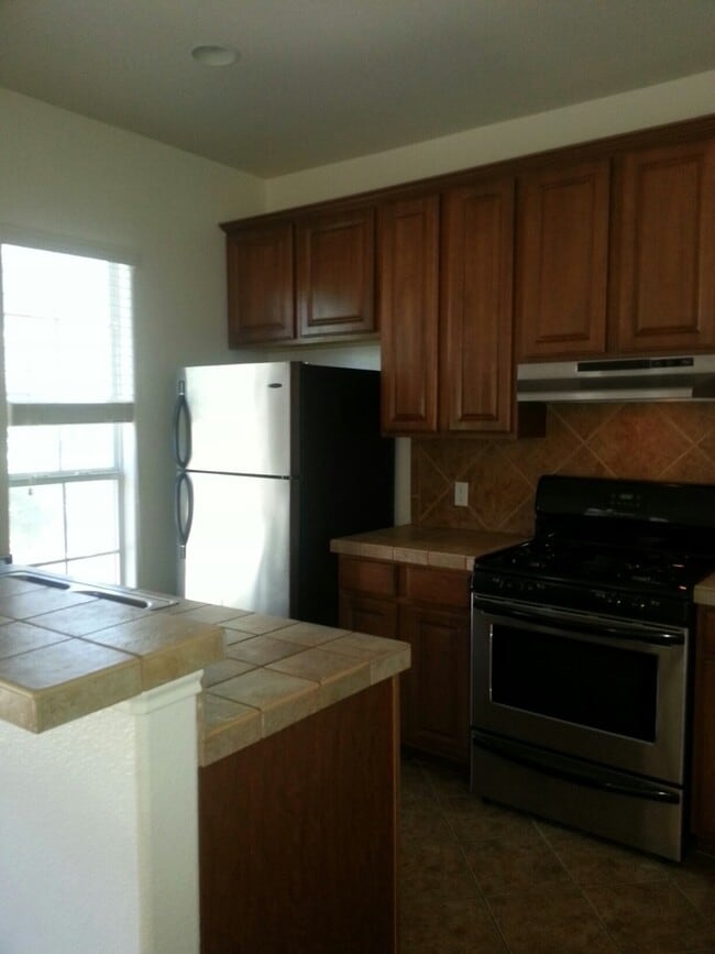 property at 5102 Caswell Ave