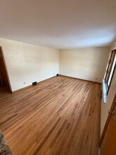 112-114 Pauline Pl in Pittsburgh, PA - Building Photo - Building Photo