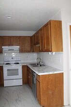 102 Sweet Gum in Kirbyville, MO - Building Photo - Building Photo