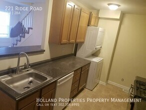 221 Ridge Rd in Claymont, DE - Building Photo - Building Photo