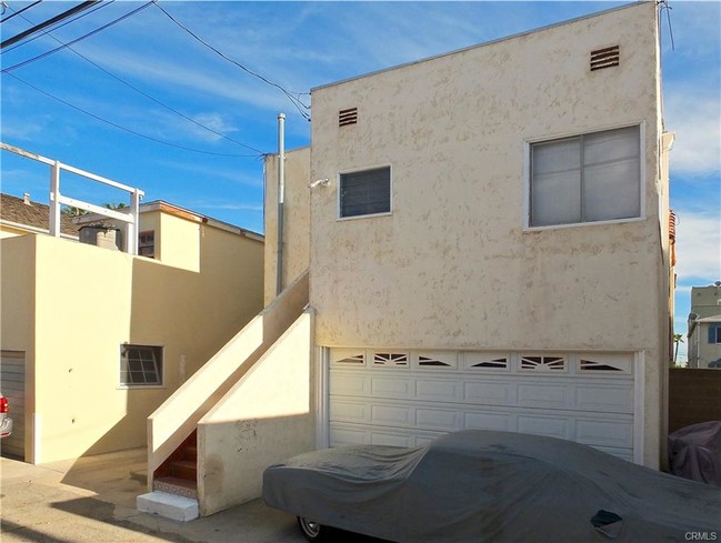 Belmont Shore Duplex in Long Beach, CA - Building Photo - Other