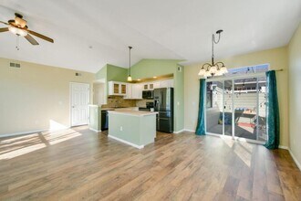 1963 Grays Peak Dr in Loveland, CO - Building Photo - Building Photo