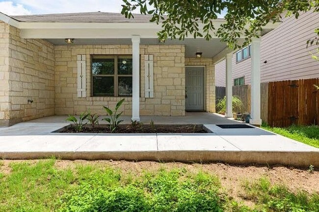 5717 Malarkey Rd in Austin, TX - Building Photo - Building Photo