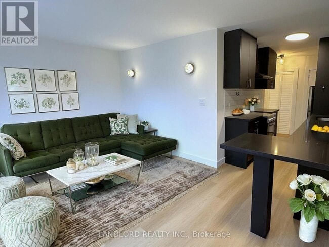 property at 201-420 EGLINTON Ave