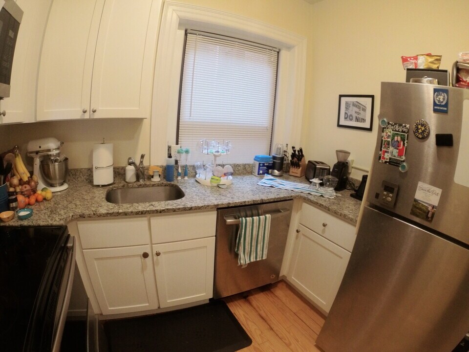 1463 Beacon St, Unit #34 in Brookline, MA - Foto de edificio