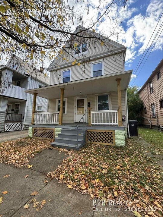 3733 Newark Ave in Cleveland, OH - Building Photo