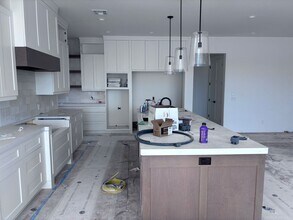 5291 W 2040 S in Hurricane, UT - Building Photo - Building Photo