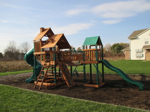 Amberwood Place Apartments in Kokomo, IN - Building Photo - Building Photo