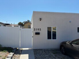 3193 Juniper St, Unit 3193 in San Diego, CA - Building Photo