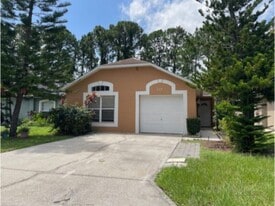 339 Placid Lake Dr in Sanford, FL - Building Photo