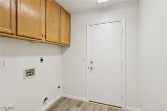 7501 Bush Garden Ave in Las Vegas, NV - Building Photo - Building Photo