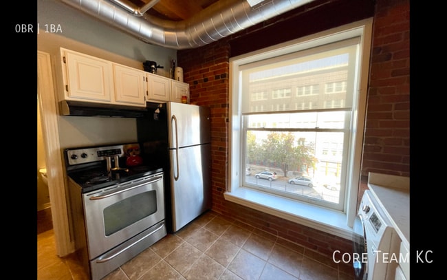 property at 706 Broadway Blvd