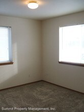 1917 Mount Ave-Unit -#A in Missoula, MT - Foto de edificio - Building Photo