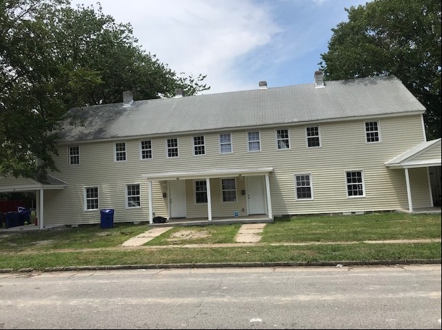 23 Farragut St in Portsmouth, VA - Building Photo