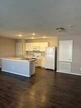 227 E Anabranch Ct in Farmington, AR - Building Photo - Building Photo