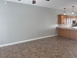 622 Garvey Ln in Chatham, IL - Building Photo - Building Photo