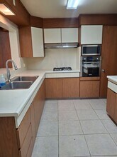 4500 Hillview Way in Sacramento, CA - Building Photo - Building Photo