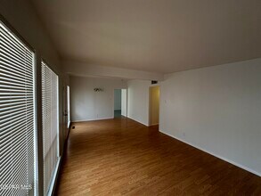 5202 Cornell Ave in El Paso, TX - Foto de edificio - Building Photo