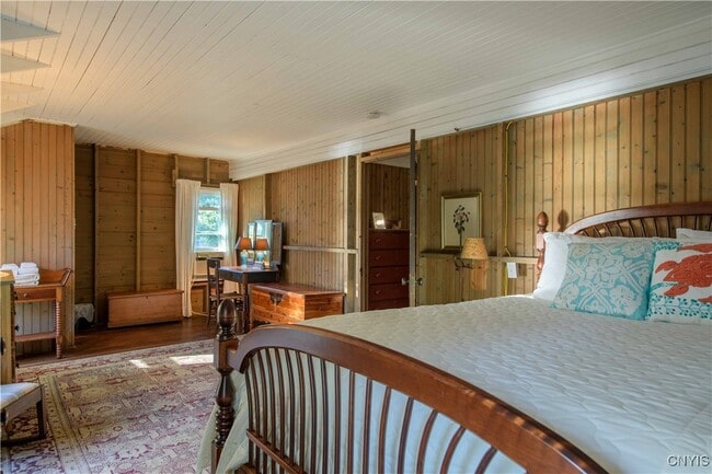 property at 3177 E Lake Rd