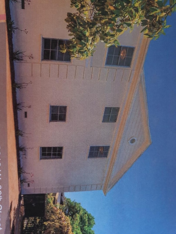 2018 W 39th St in Los Angeles, CA - Building Photo - Building Photo