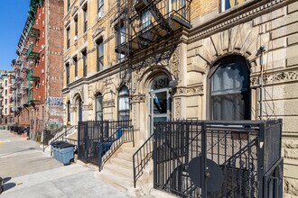 420 St. Nicholas Ave in New York, NY - Building Photo - Building Photo
